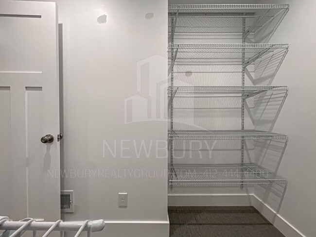 Building Photo - Be the First to Live in These Brand-New Luxury Homes — Now Pre-Leasing in Pittsburgh