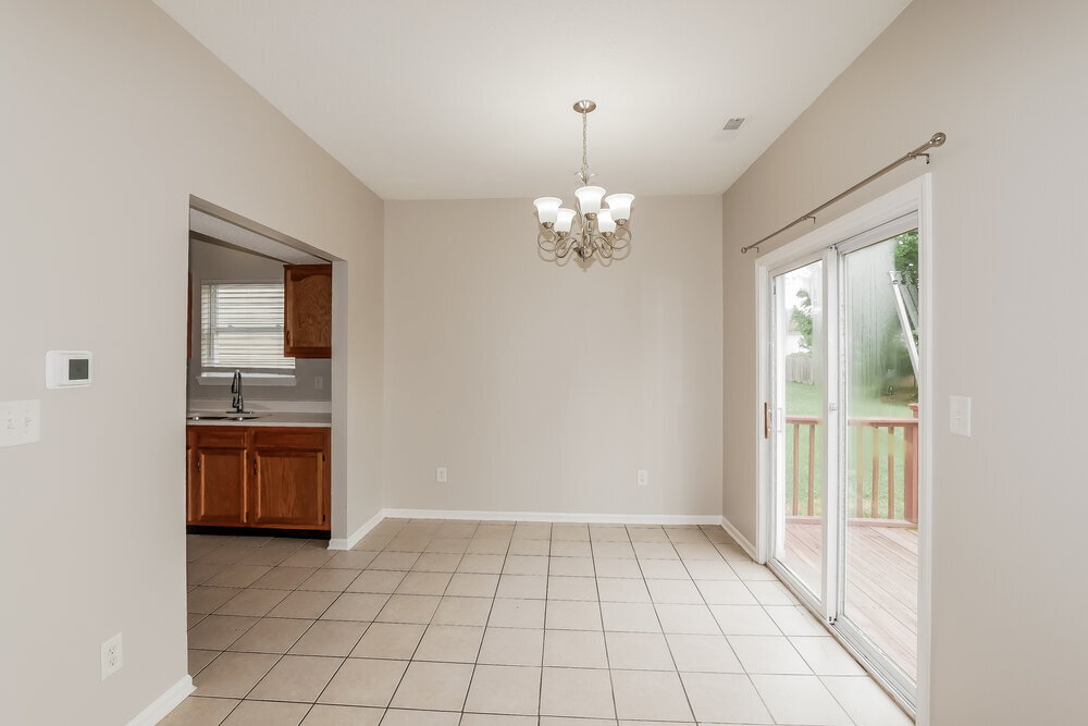 Building Photo - 7204 Parklake Pl