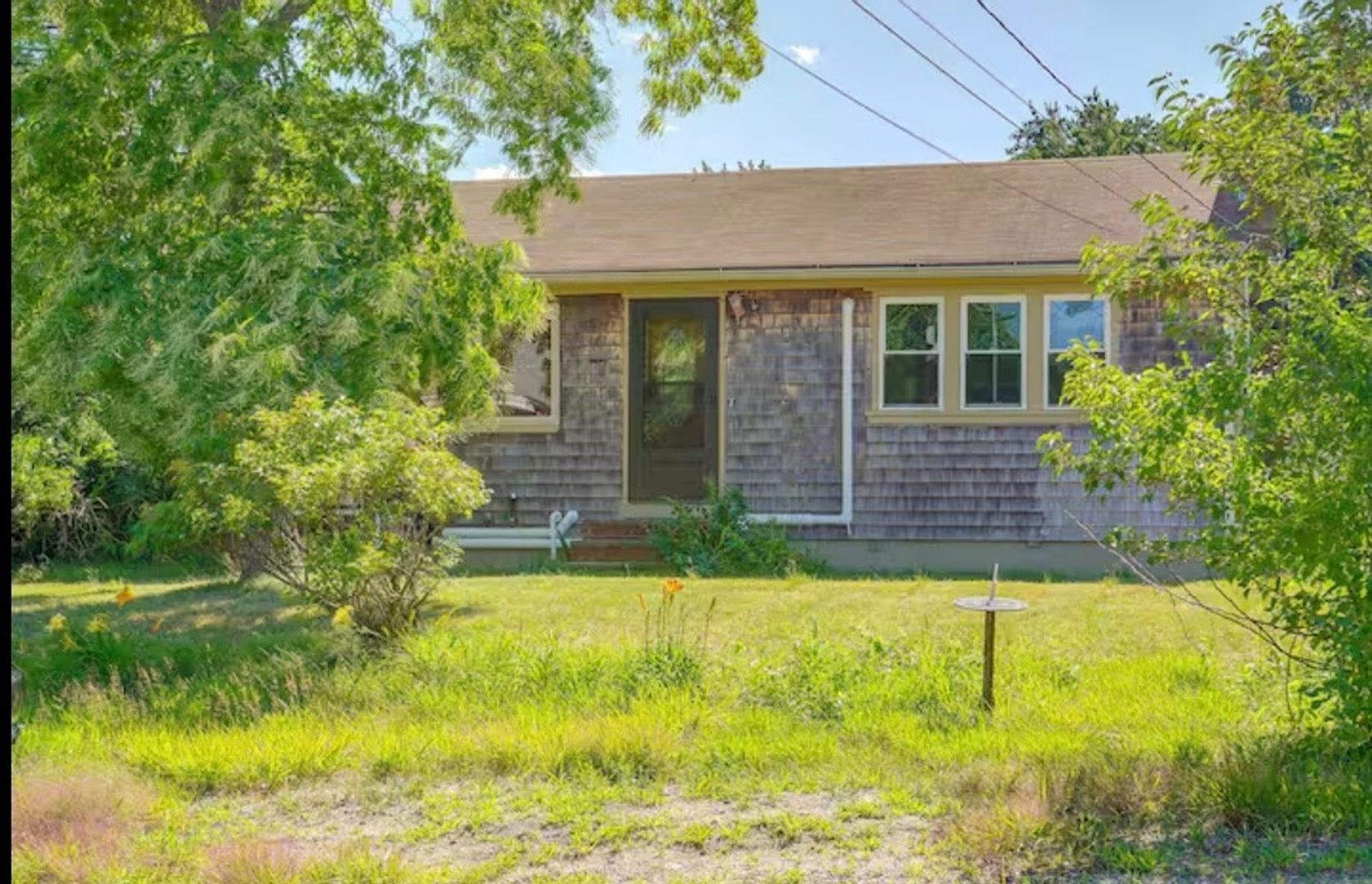Building Photo - 17 Centerville Dr
