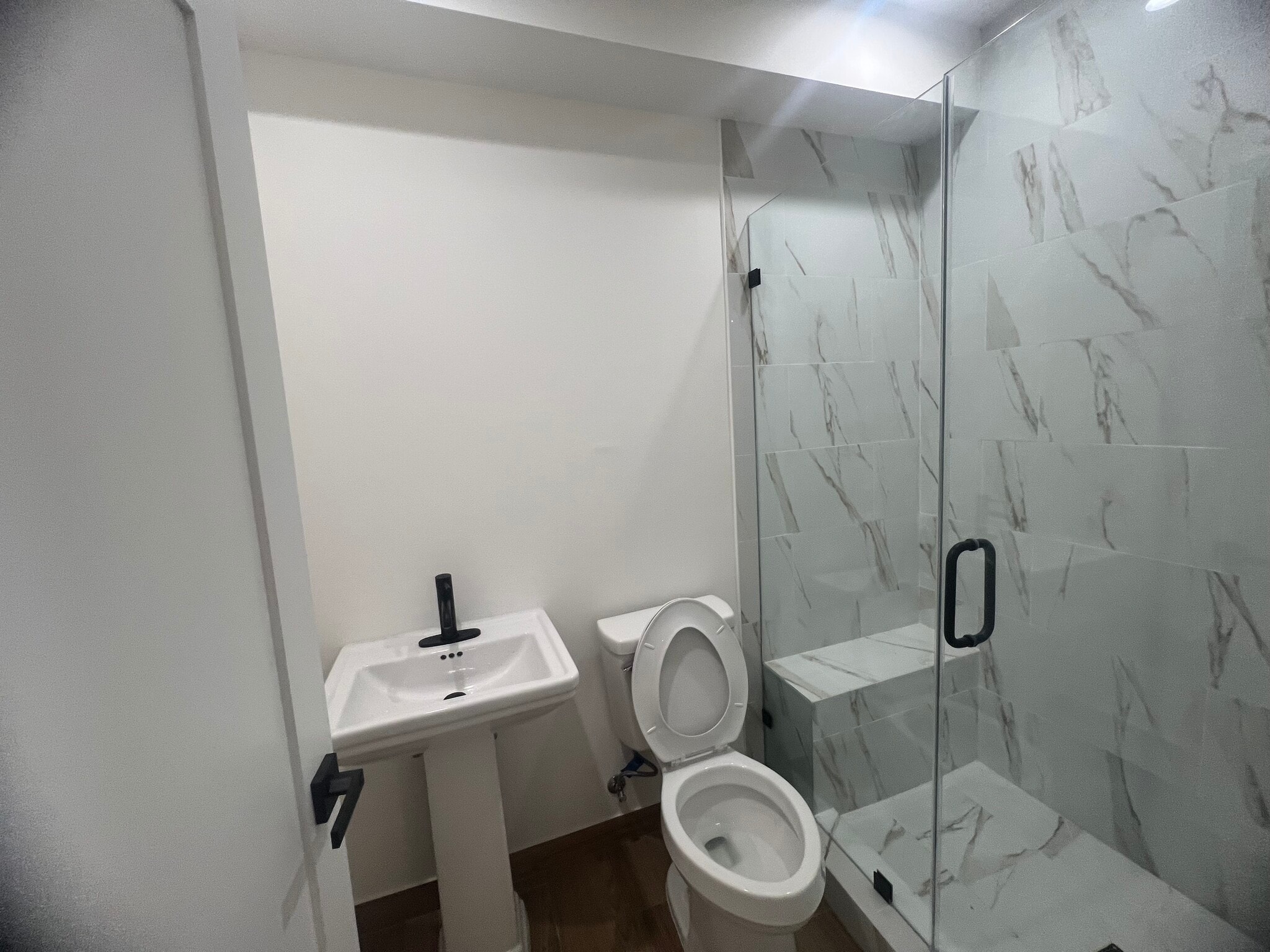 Building Photo - 6909 Fulton Ave