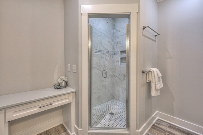 Building Photo - 3931 Taylors Store Rd