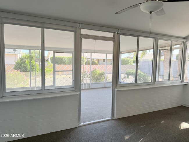 Building Photo - 10217 W Mission Ln