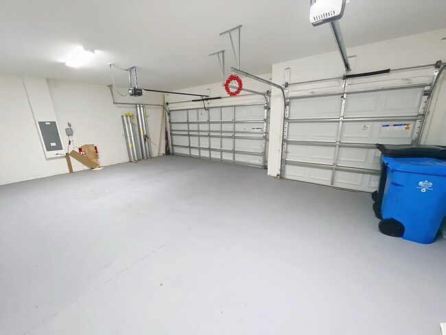 Building Photo - 13014 Willow Grove Dr