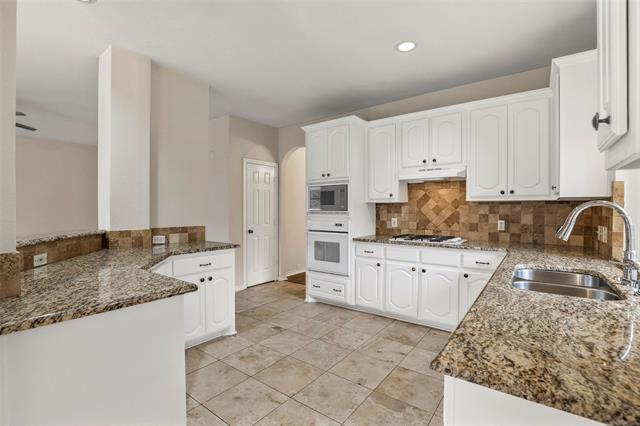 Building Photo - 2810 Glenwick Ct