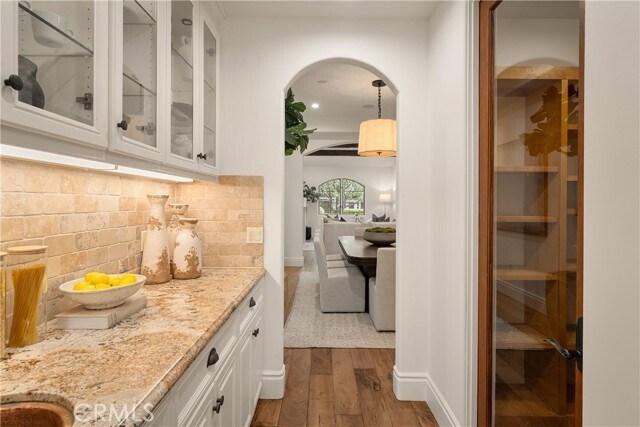 Building Photo - 4103 Farmdale Ave