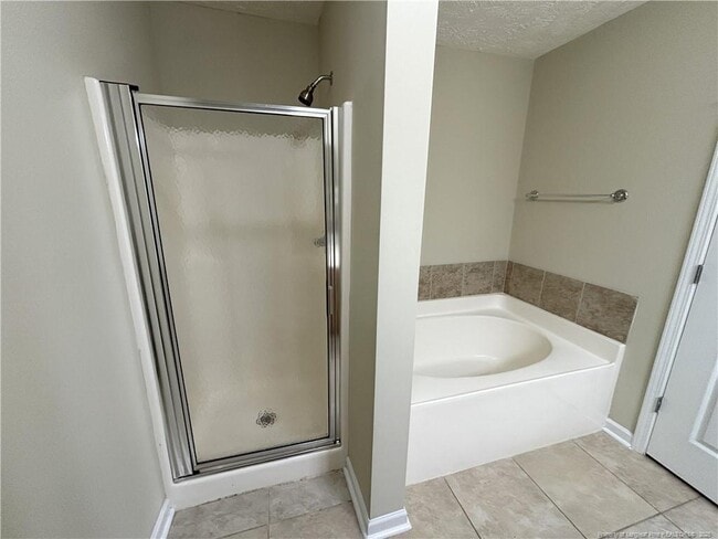 Building Photo - 5334 Holland Park Ave