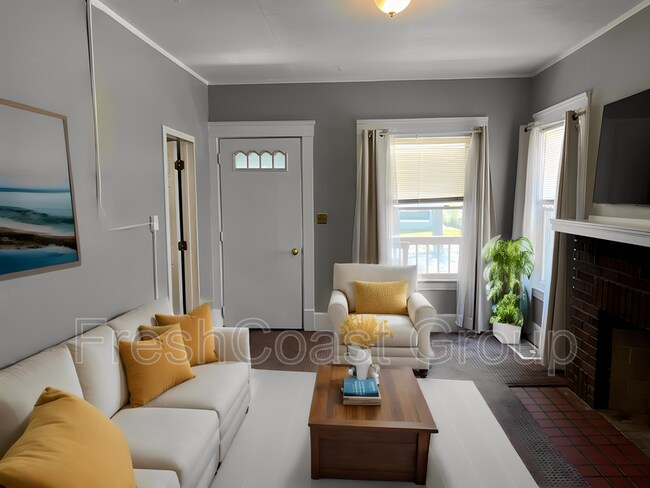 Building Photo - 3418 Mapledale Ave