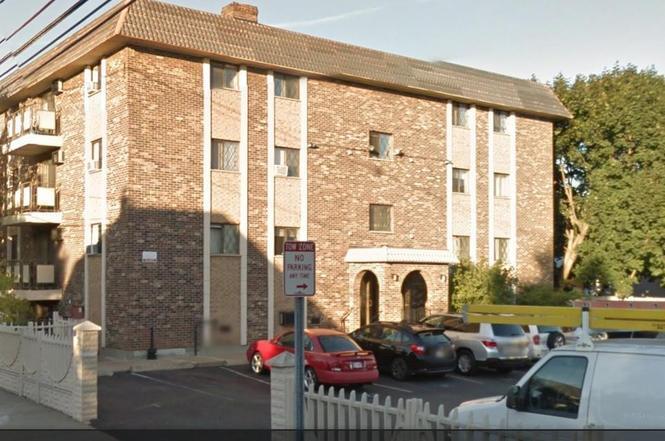 Building Photo - 303 Lowell St