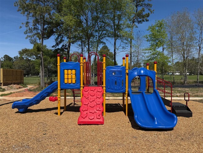 Building Photo - 2710 Discovery trails ct