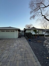 Building Photo - Charming Update 3 Bedroom Home in Woodland