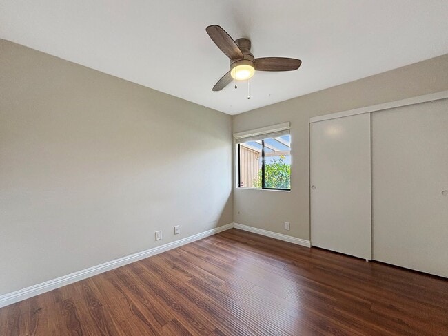 Building Photo - Beautiful 3B/2BA Home W/ 2 Car Garage, Was...
