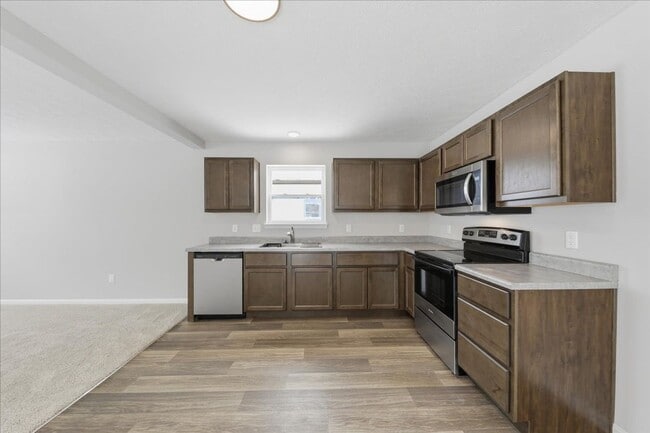 Building Photo - Brand New! 3 Bed 2.5 Bath