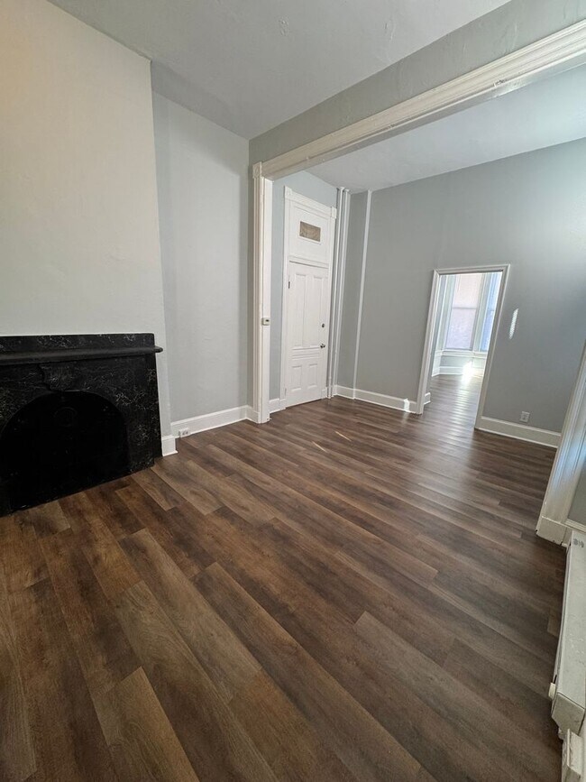 Building Photo - 51 E Antietam St