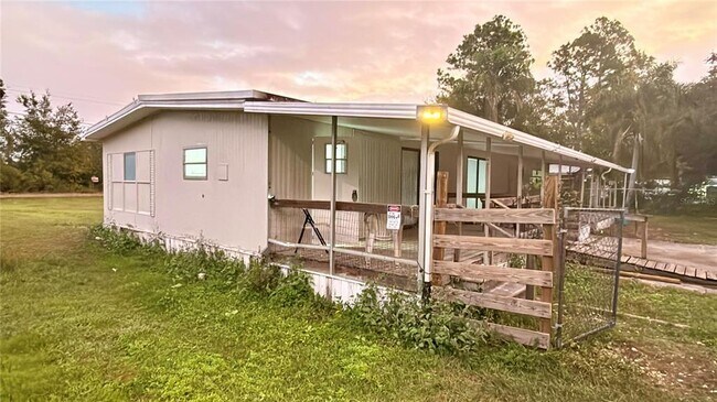 Building Photo - 4502 West Ln