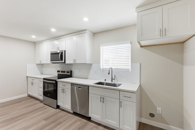 Interior Photo - MAGNOLIA WEST APARTMENTS- RIVERSIDE, CA