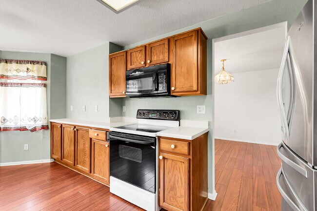 Building Photo - $2,650.00 - 4 Bedrooms, 2.5 Bathrooms, Sin...