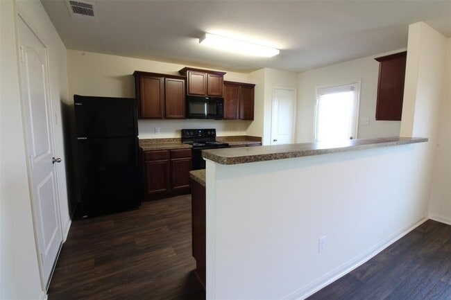 Building Photo - 8202 Sandy Sea Rd