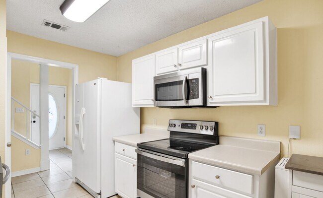 Building Photo - 3 Bed 2 Bath Home in Milton FL