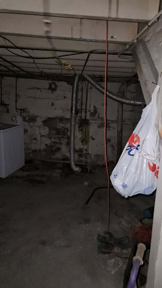 Building Photo - 2225 Academy Ave