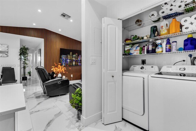 Building Photo - 20823 SW 126th Ct