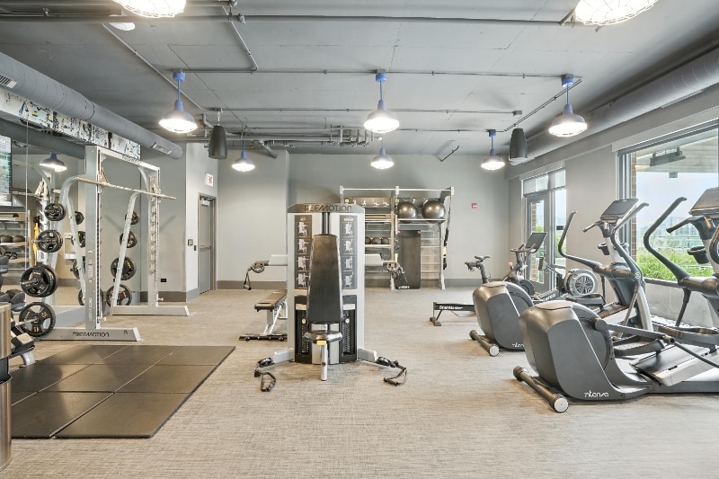 Building Photo - 751 N Aberdeen St