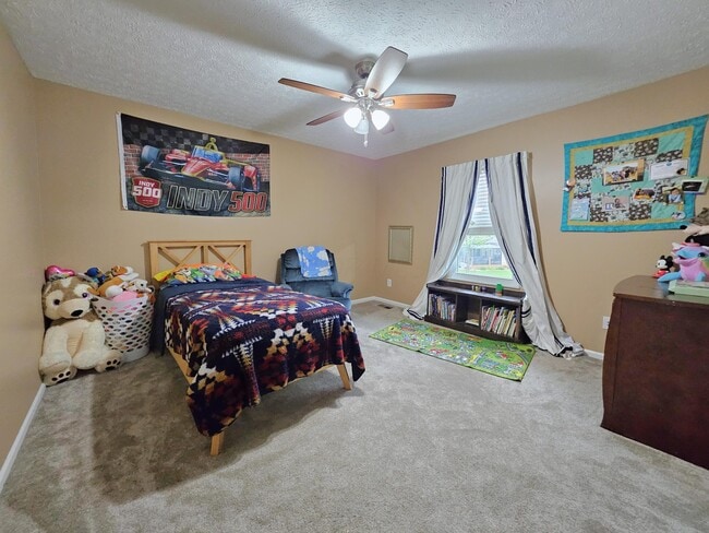 Building Photo - 5429 Bluebell Ct