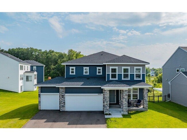 Building Photo - 21979 Lower Mill Ave