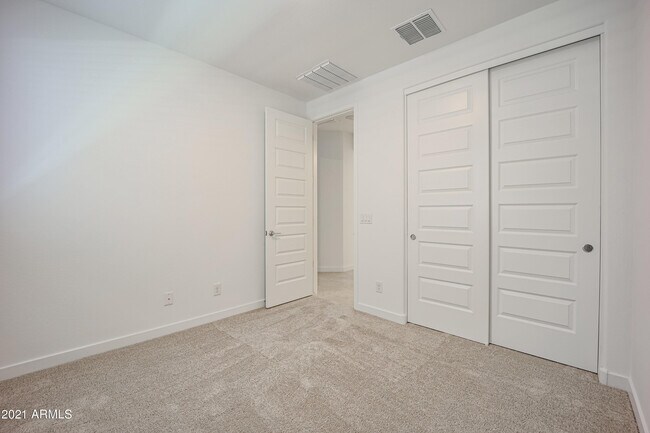 Building Photo - 16556 W Alameda Rd