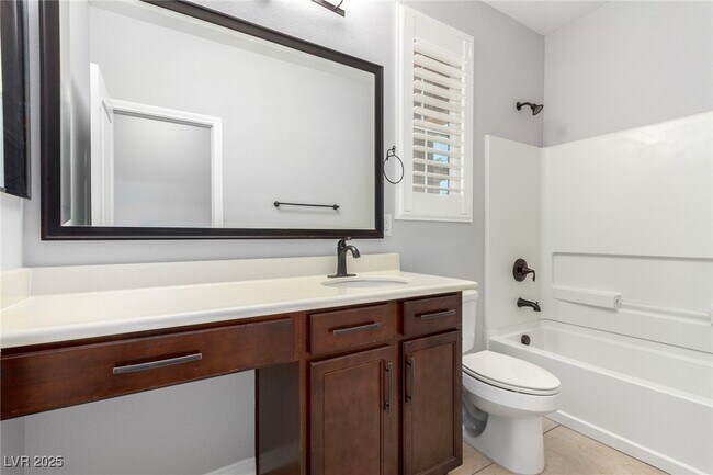 Building Photo - 5344 Bocopa St