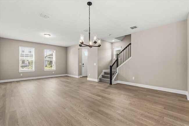 Building Photo - 16496 Silver Brook Wy