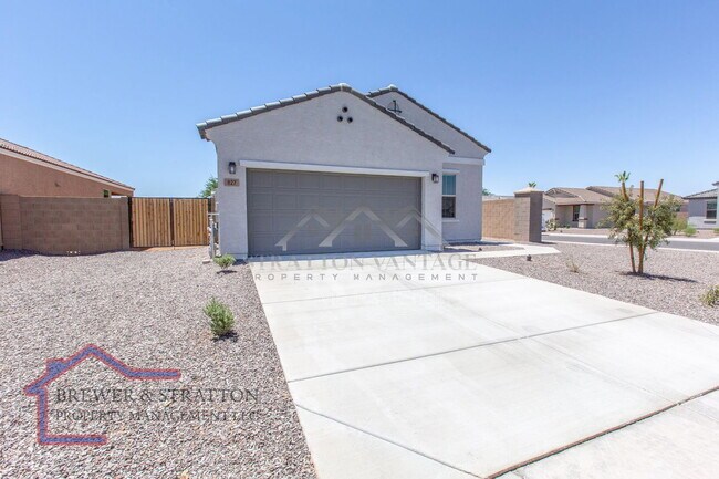 Building Photo - 827 W Nova Pl