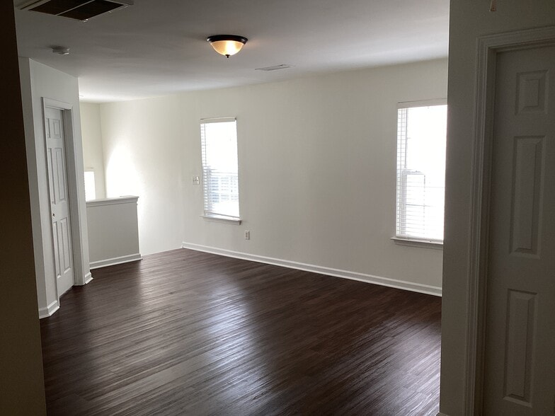Building Photo - 2809 Reid Meadows Dr
