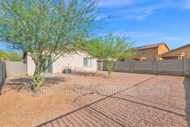 Building Photo - 6308 S 69th Glen