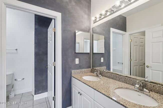 Building Photo - 225 Presidents Cup Way