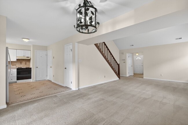Building Photo - 227 Ashridge Ln