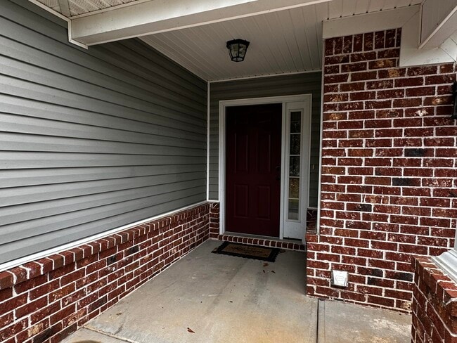 Building Photo - 206 High Meadows Cir