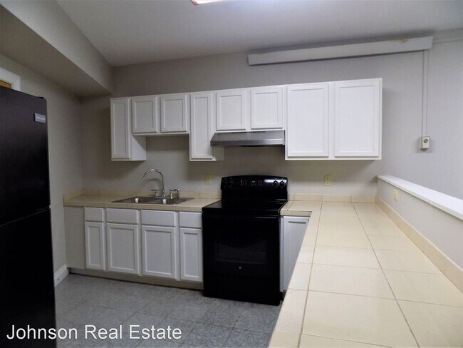 Building Photo - 505 N 4th St