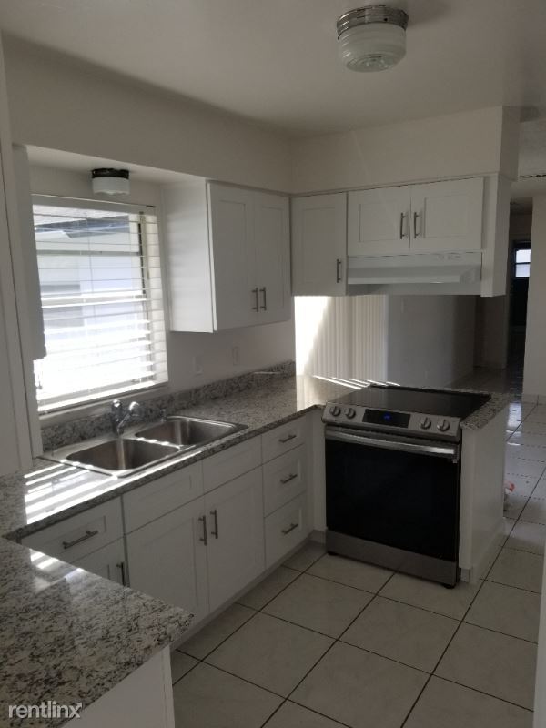 Building Photo - 3 br, 2 bath House - 7424 Portside Ct