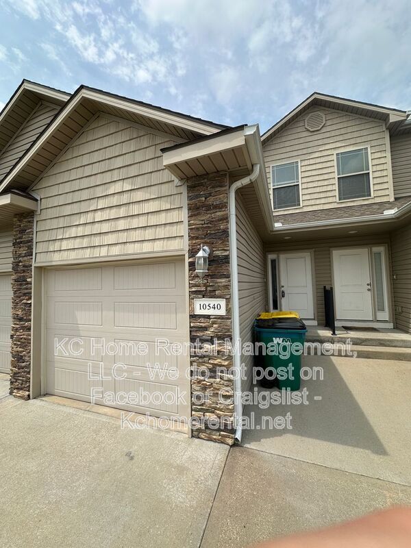 Building Photo - 10540 Kane Dr