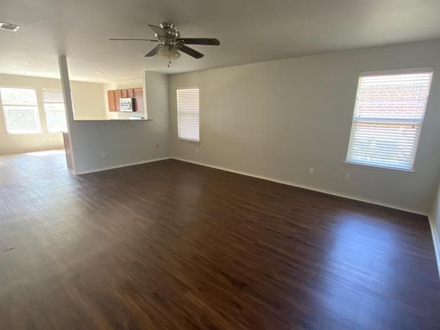 Building Photo - 317 Turquoise Dr
