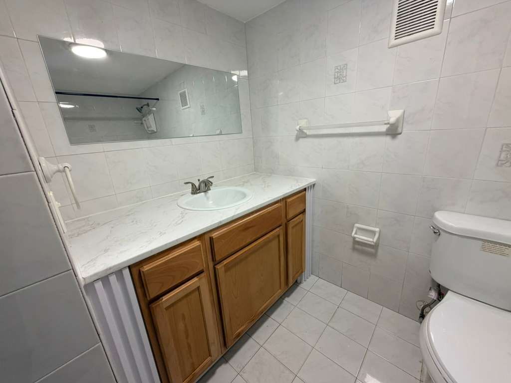 Building Photo - 4275 NW S Tamiami Canal Dr