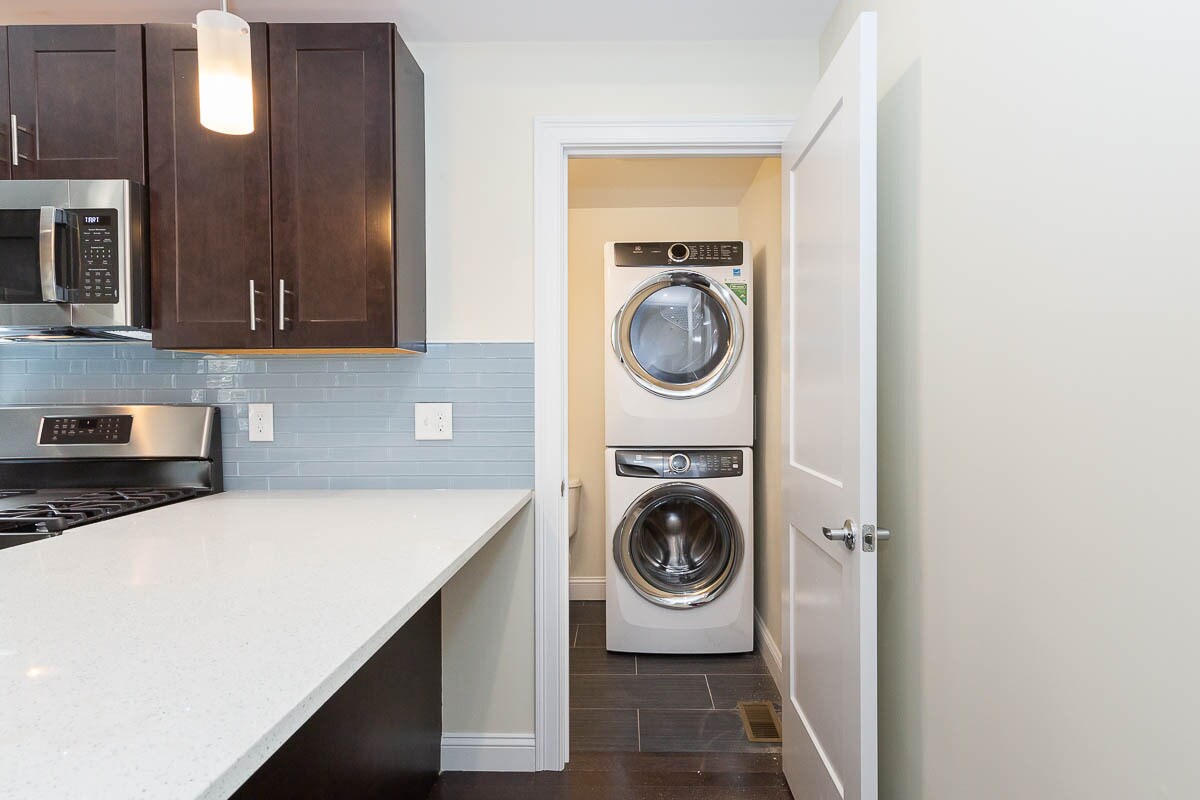 Building Photo - 59 Catherine St