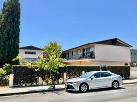 Building Photo - 1552 Berkeley St