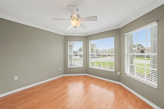 Building Photo - 10225 Old Tampa Bay Dr