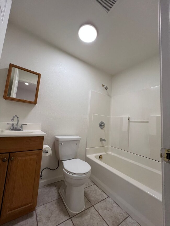 Building Photo - 2016 17 Street - Modern Midtown Gem | 2BR/...