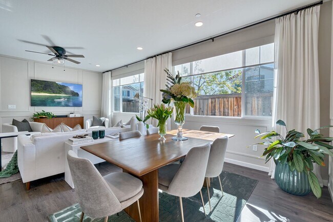 Building Photo - Designer Upgrades & Custom Touches in This...