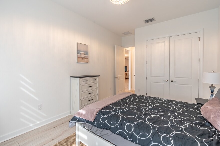 Bedroom 2 - 15347 Turin Dr