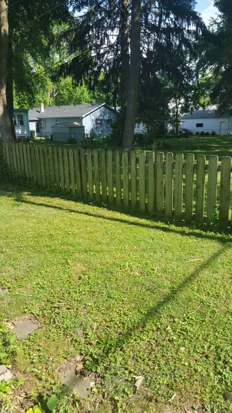 Back entrance off Kitchen - 1210 W Ash St