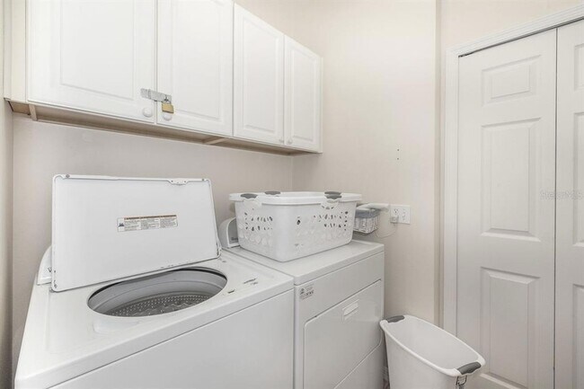 Building Photo - 5123 51st Ln W