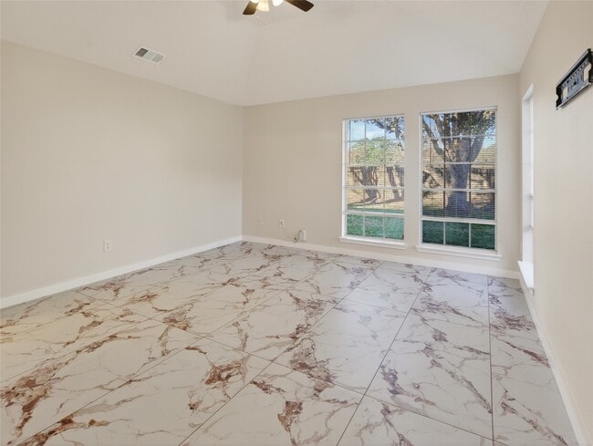 Building Photo - 4418 W Thunderwood Cir